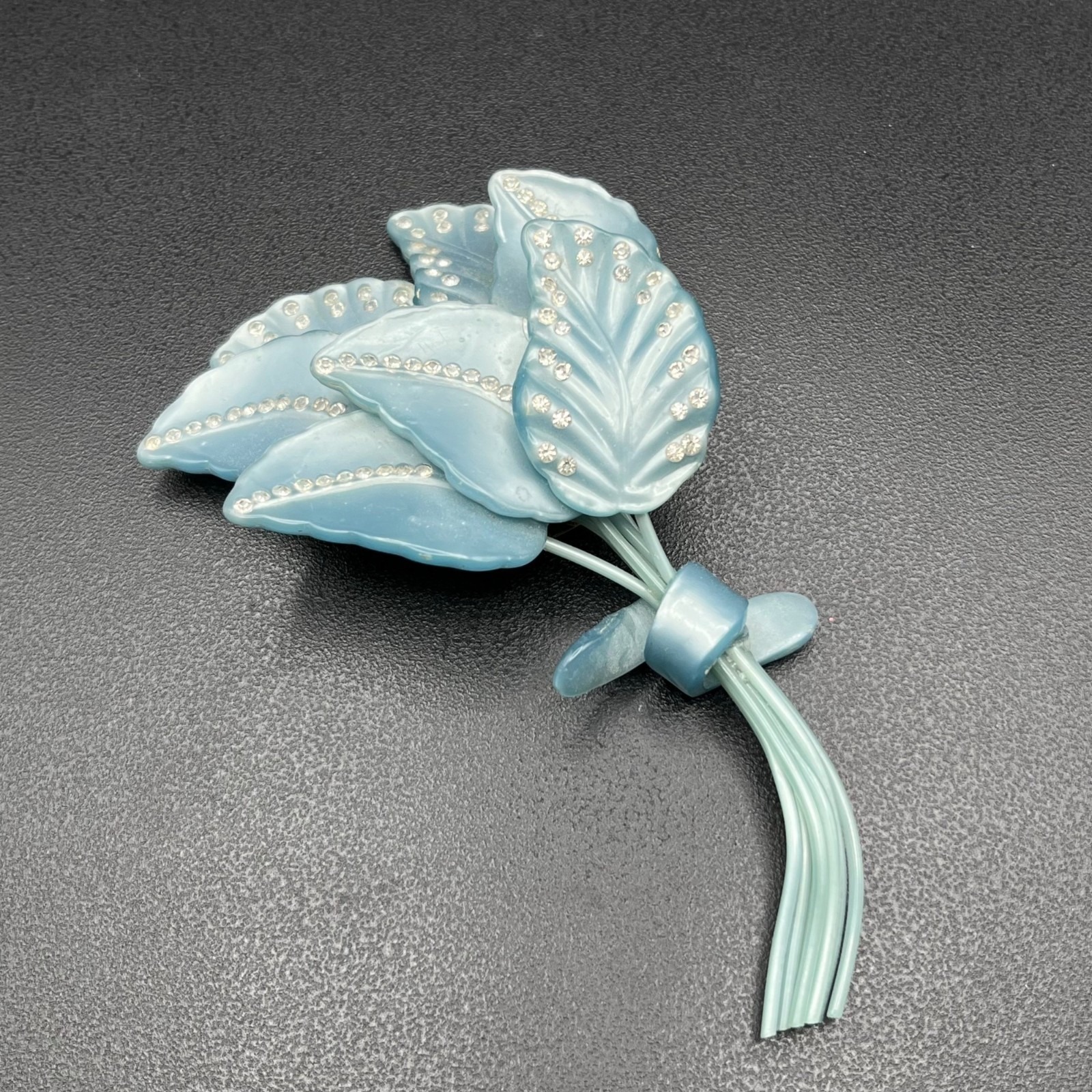 1930s1940s Spun Nylon Leaf Bouquet Brooch With Rhinestones Baby Blue